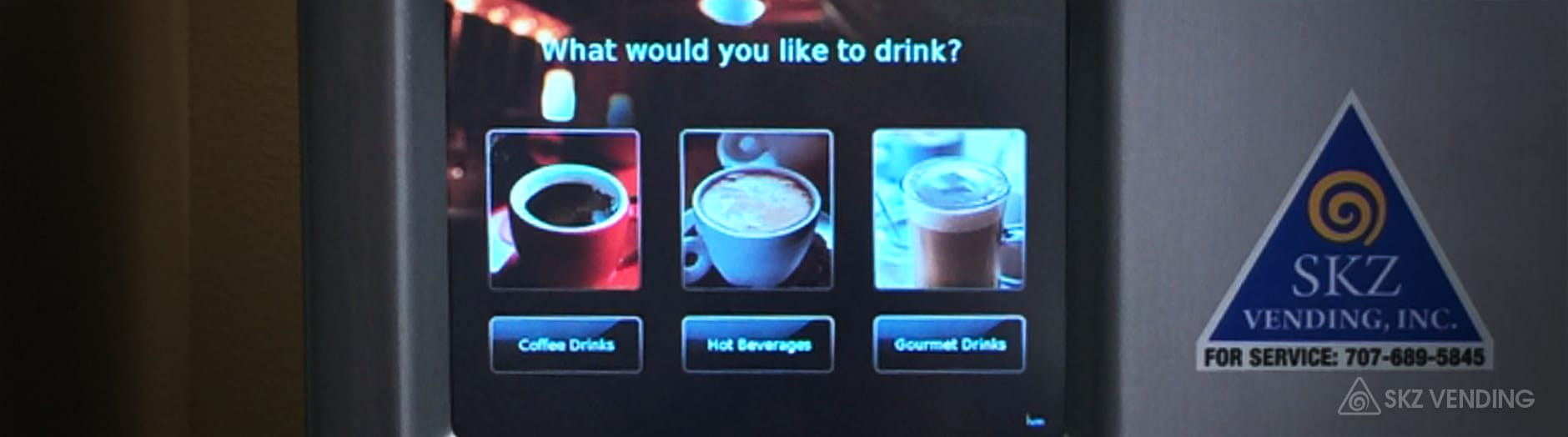 emplyees drinking coffee